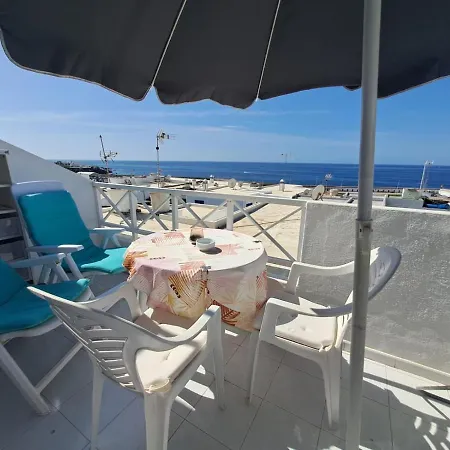 Comfortable Lucy 706 With Amazing Sea-view *