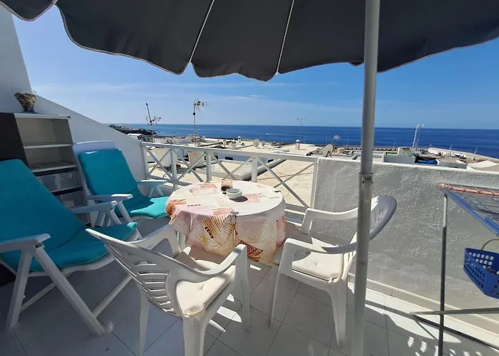 Comfortable Lucy 706 With Amazing Sea-view *