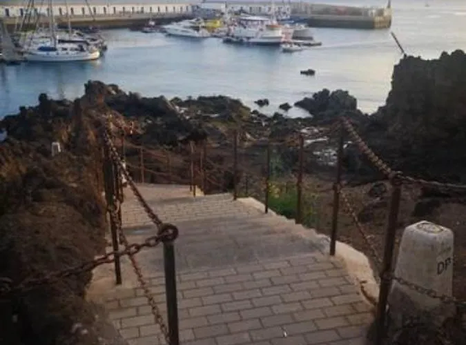 Comfortable Lucy 706 With Amazing Sea-view